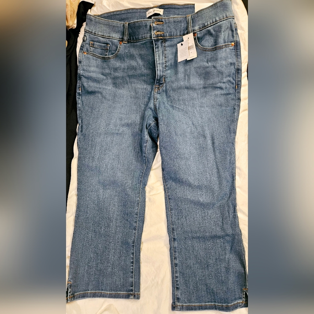 Lane Bryant Capri Jeans
